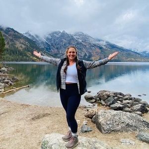 Meet your Posher, Misty